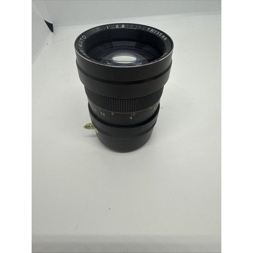 SUNTAR AUTO 135MM F2.8 TELEPHOTO LENS FOR M42 SCREW MOUNT